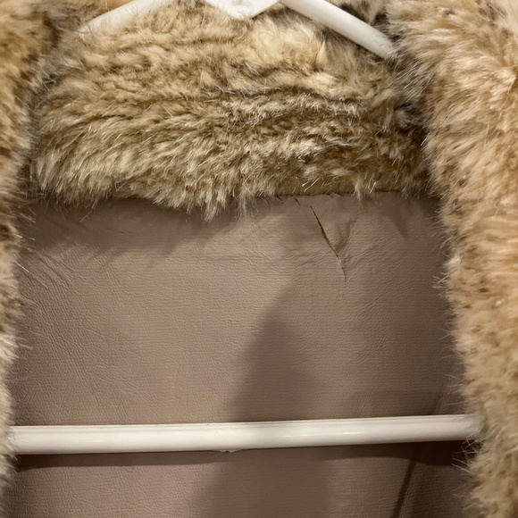 Hand Made Reversible Faux Fur Vest - Size XL with Flaws - Picture 6 of 10